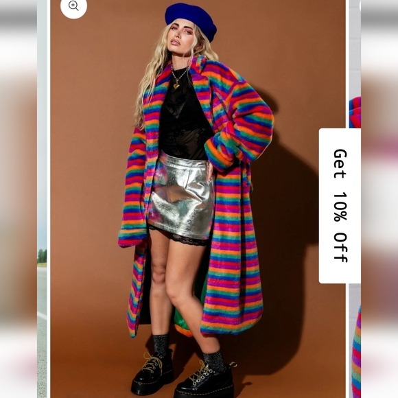 Dressed In Lala Coat - Picture 6 of 6